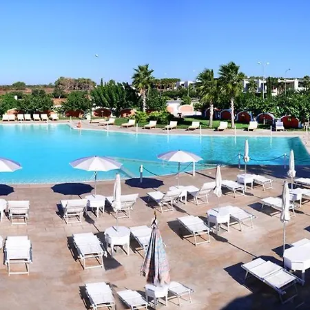 In Villaggio Holiday home Porto Cesareo