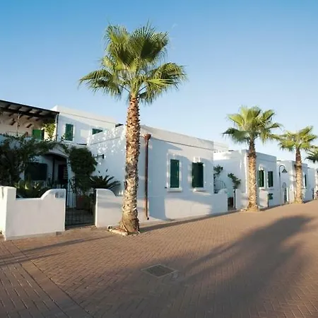 In Villaggio Holiday home Porto Cesareo